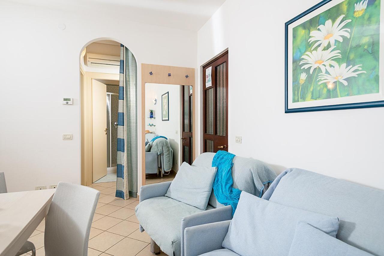 Apartments Blue View - Residence Casetto Bardolino - Regarda Travel Extérieur photo