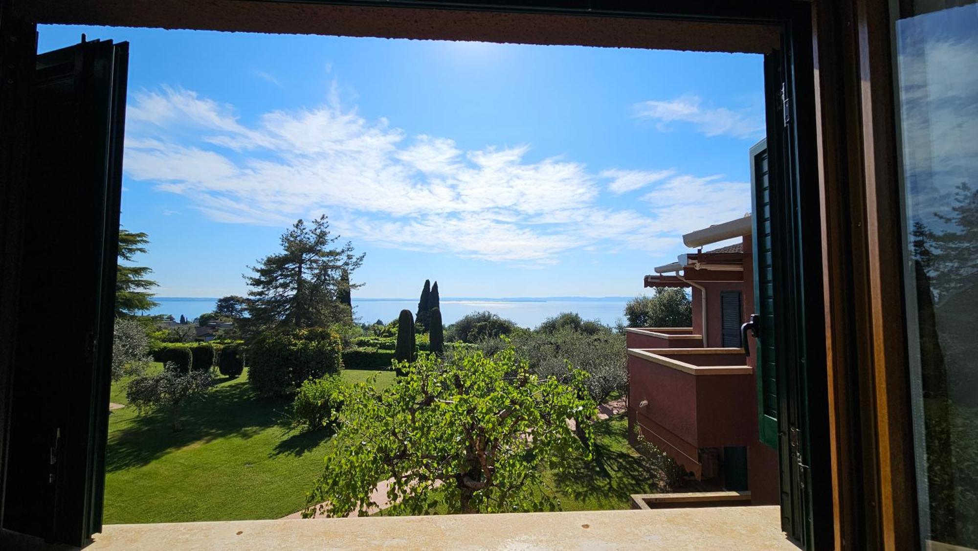 Apartments Blue View - Residence Casetto Bardolino - Regarda Travel Extérieur photo